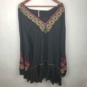 Free People Embroidered Deep V Black Tunic Lg
